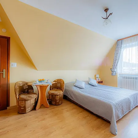 Goscinne U Moniki 3*